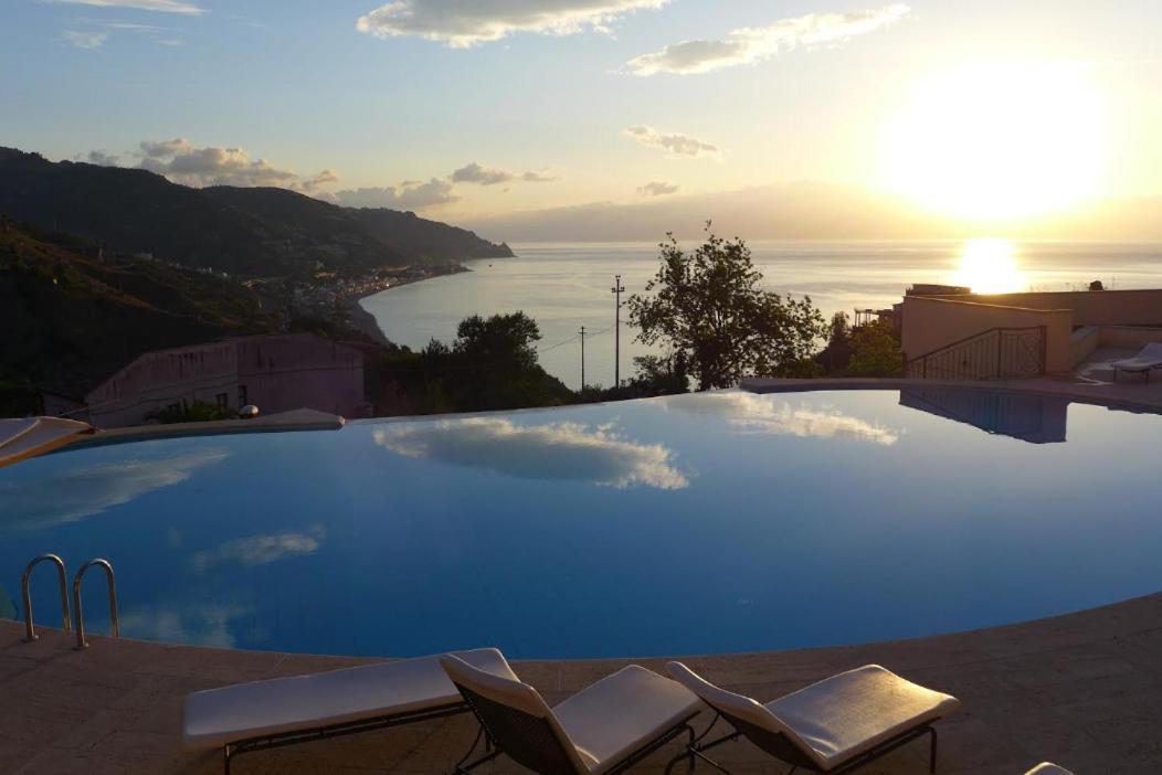 Taormina Romantic Apartment By Taormina Holidays Kültér fotó